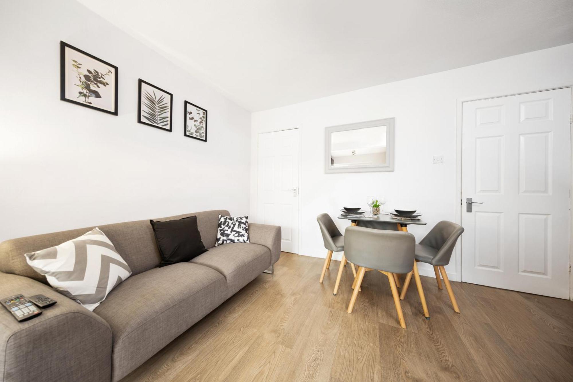 Pendicke Cottage, Southam Southam  Bilik gambar